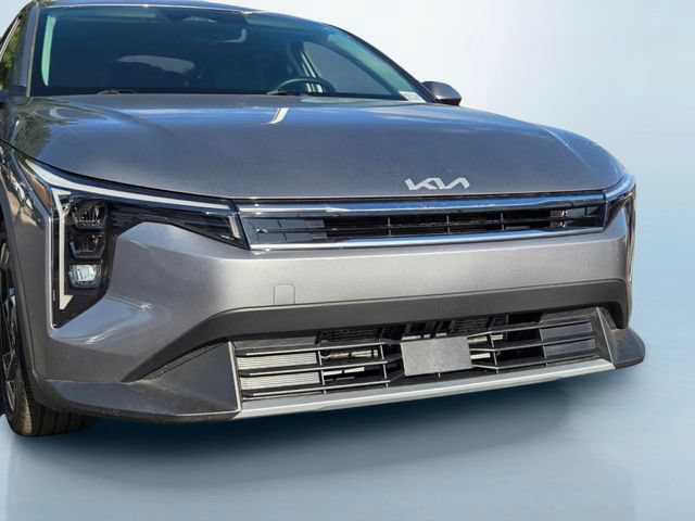 Certified 2025 Kia K4 GT-Line Turbo FWD image 8