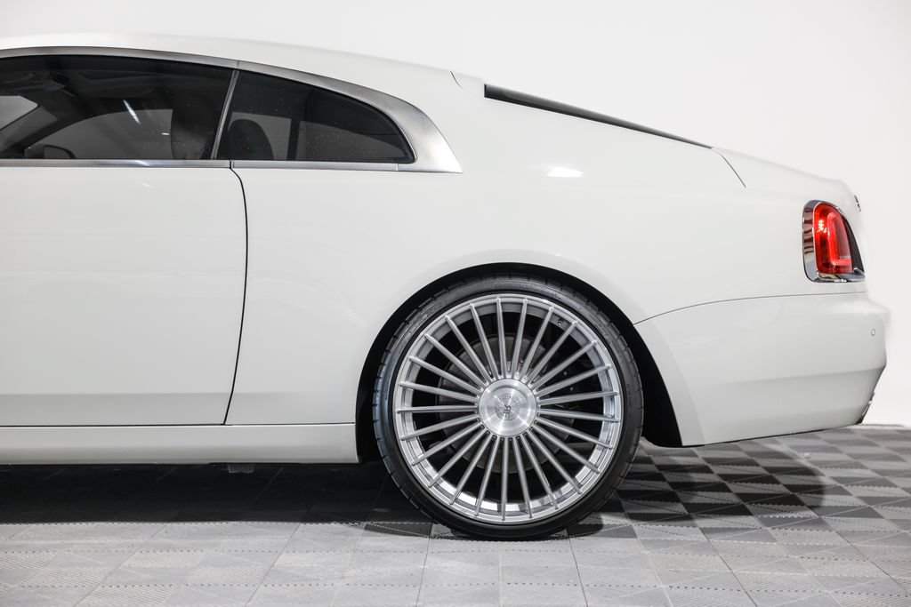 Used 2014 Rolls-Royce Wraith RWD image 15