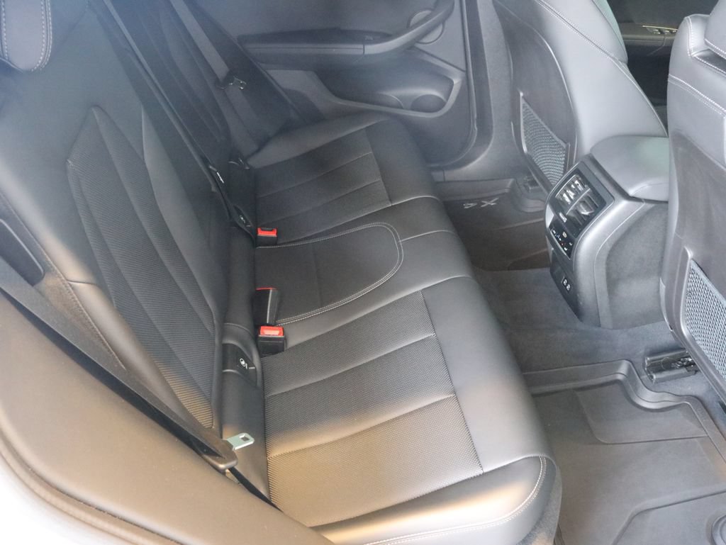 Used 2022 BMW X4 M40i w/ Premium Package AWD/4WD image 42