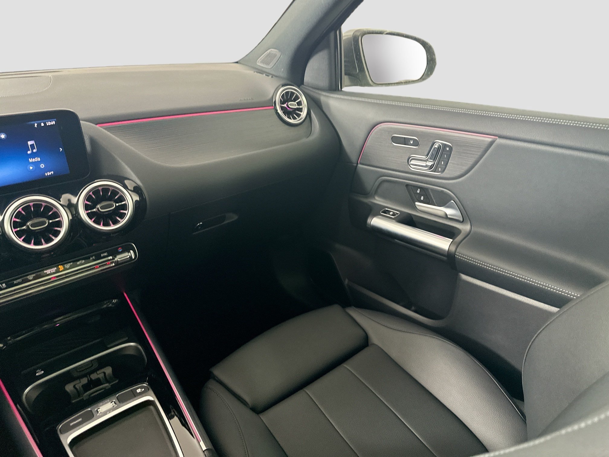 Certified 2026 Mercedes-Benz GLA 250 4MATIC image 30