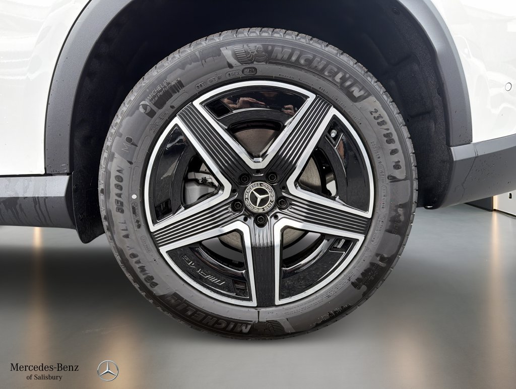 New 2026 Mercedes-Benz GLC 300 4MATIC image 19