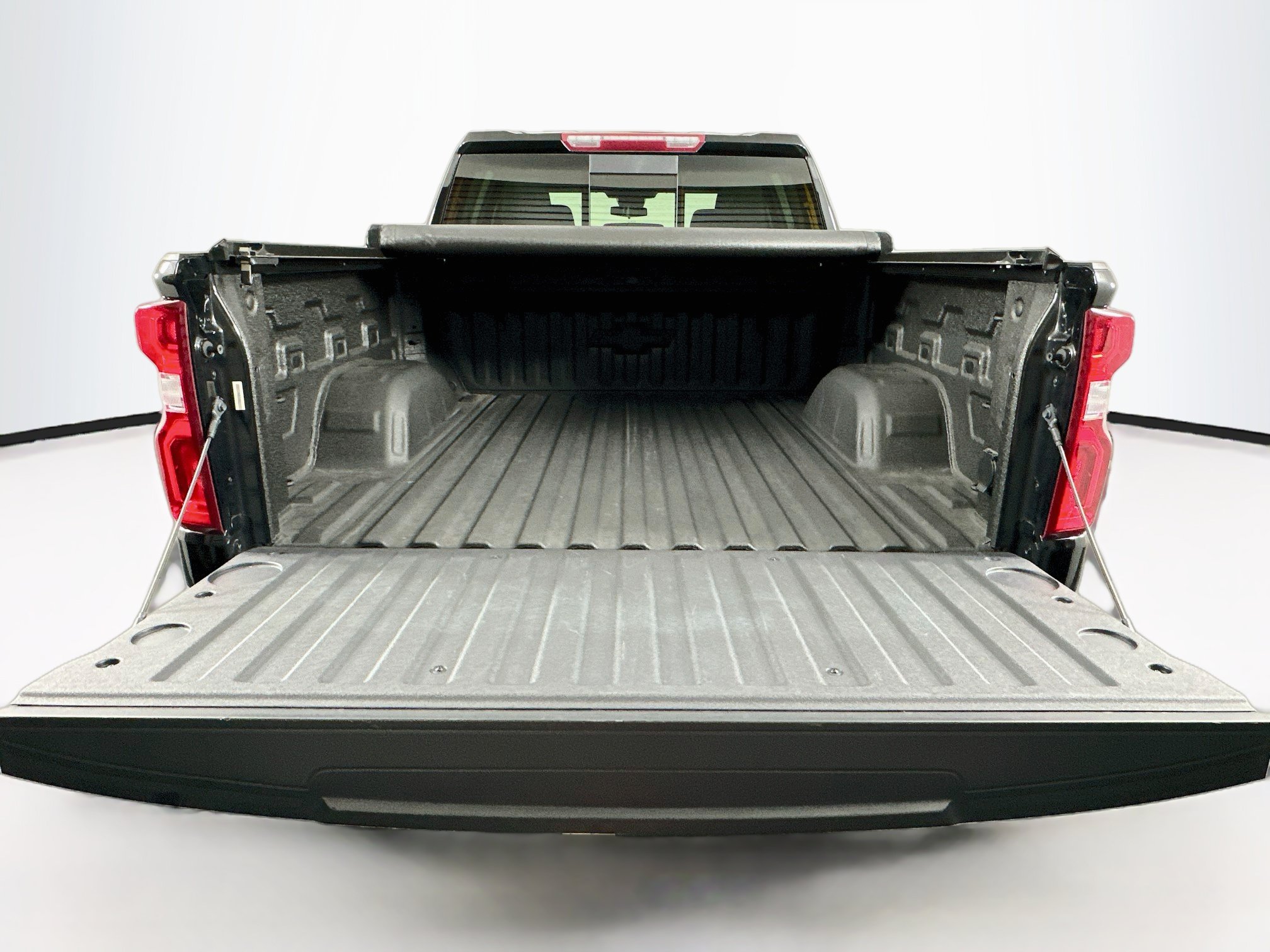 Used 2024 Chevrolet Silverado 1500 LT Trail Boss w/ Convenience Package II AWD/4WD image 29