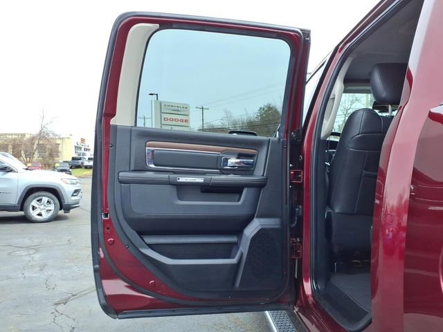 Certified 2016 RAM 1500 Laramie w/ Convenience Group image 15
