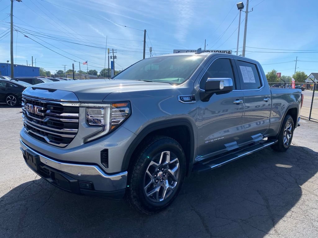Used 2025 GMC Sierra 1500 SLT w/ SLT Premium Plus Package AWD/4WD image 8