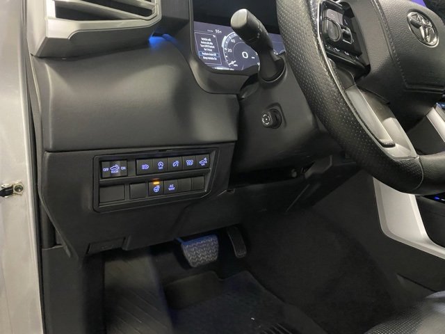 Used 2022 Toyota Tundra Platinum image 15