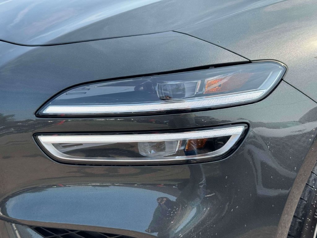 Certified 2026 Genesis G70 2.5T AWD/4WD image 10