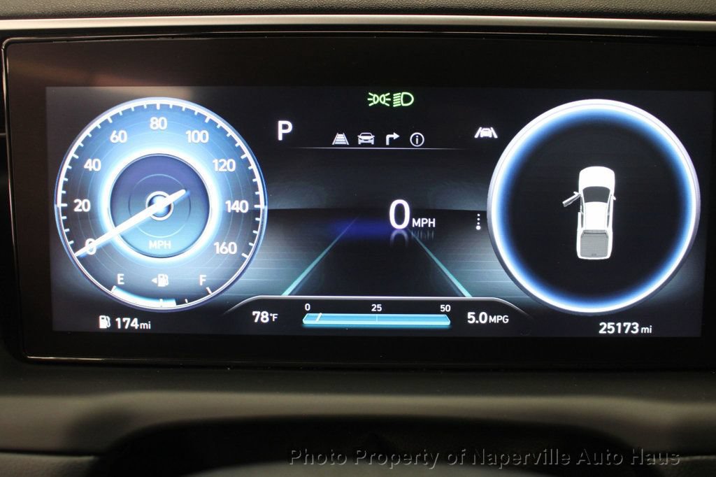 Used 2022 Hyundai Santa Cruz Limited w/ Cargo Package AWD/4WD image 17