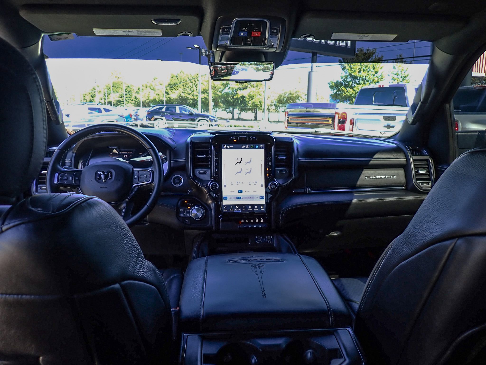 Used 2023 RAM 1500 Limited image 17