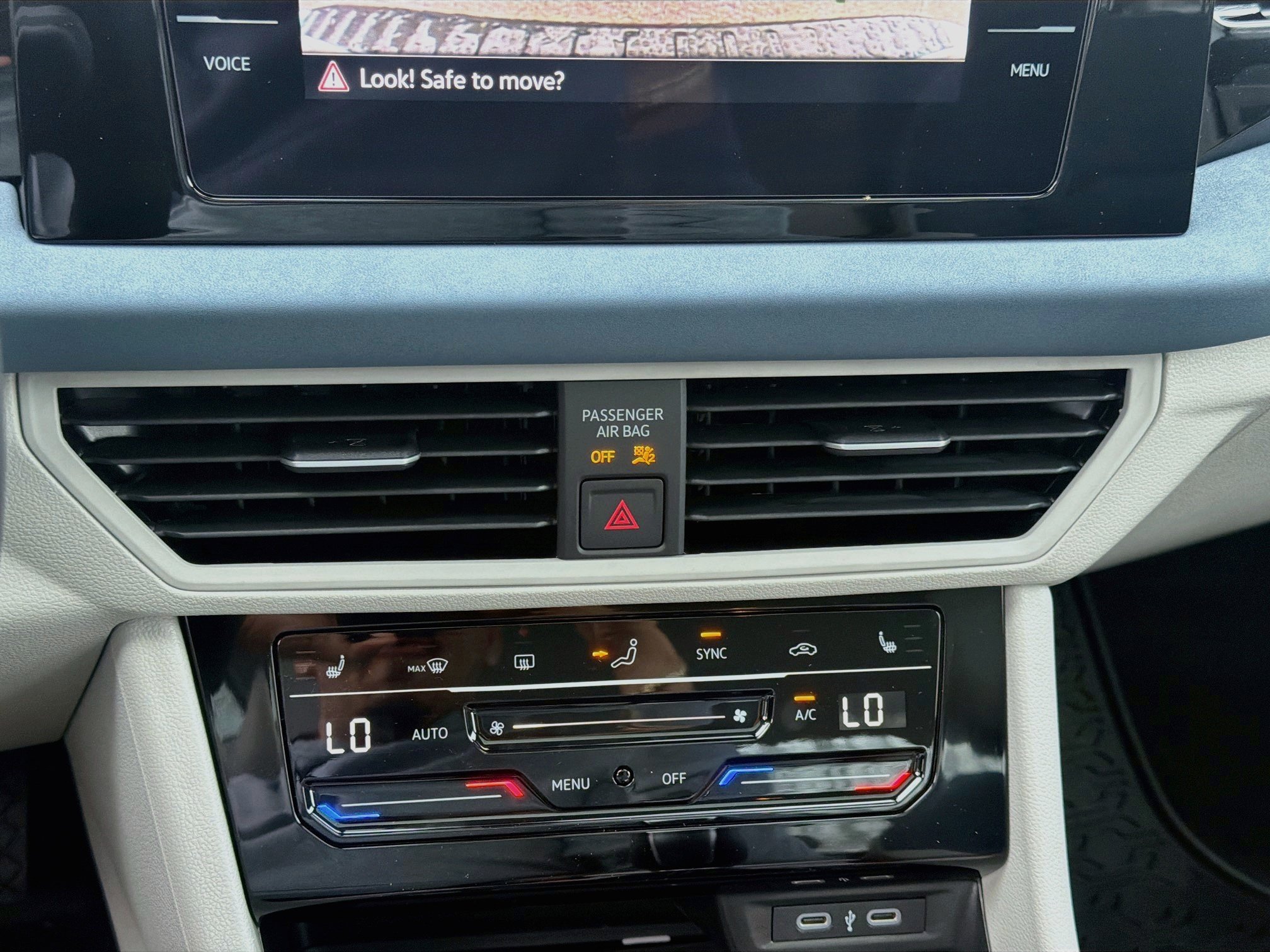 New 2027 Volkswagen Jetta SE FWD image 14
