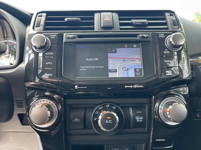 Used 2018 Toyota 4Runner TRD Off-Road AWD/4WD image 27
