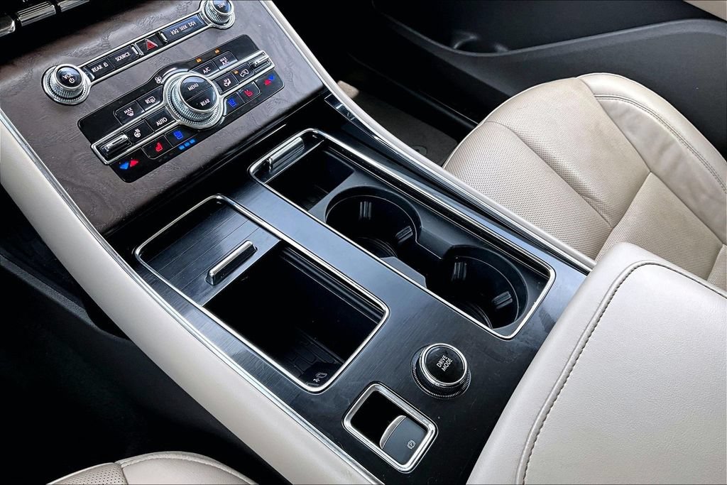 Used 2023 Lincoln Aviator Reserve w/ Equipment Group 201A AWD/4WD image 24