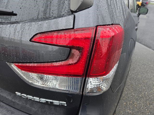 Used 2023 Subaru Forester Premium image 14