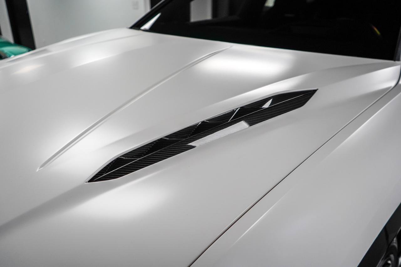 Used 2023 Lamborghini Urus Performante AWD/4WD image 10