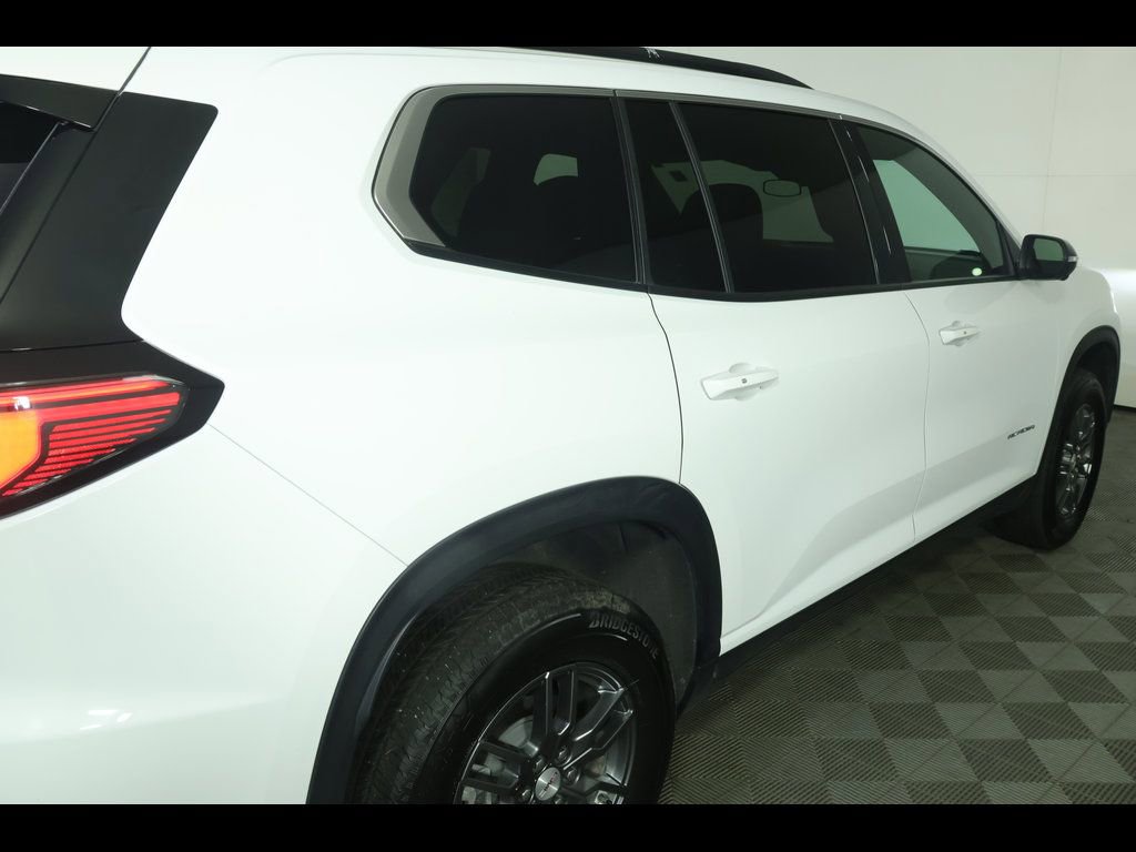 Used 2025 GMC Acadia Elevation image 19