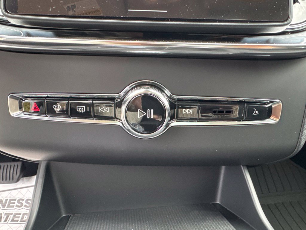 New 2027 Volvo XC90 T8 Ultra AWD/4WD image 30