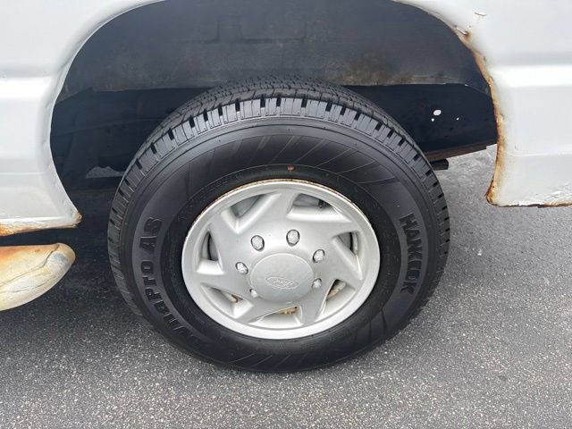 Used 2012 Ford E-250 and Econoline 250 w/ PWR Group RWD image 12