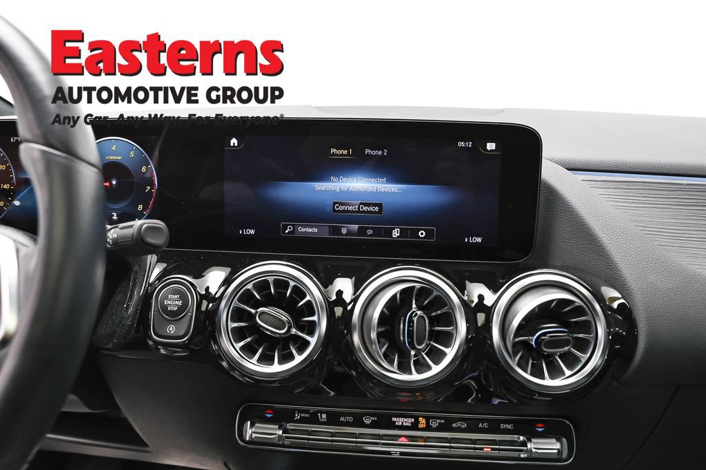 Used 2023 Mercedes-Benz GLA 250 4MATIC w/ Premium Package image 12