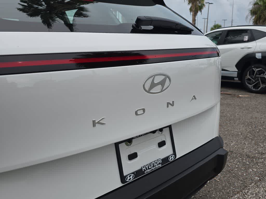 New 2027 Hyundai Kona SE FWD image 13