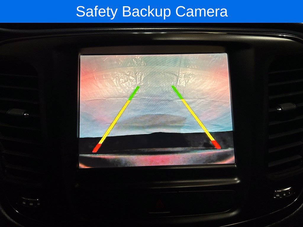 Used 2016 Chrysler 200 S FWD image 4