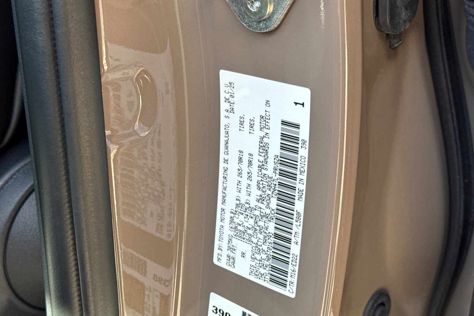 Certified 2025 Toyota Tacoma TRD Pro image 36