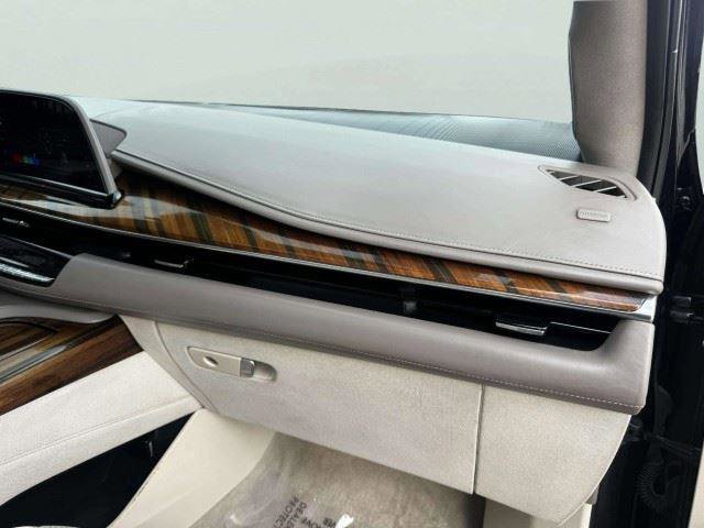 Used 2021 Cadillac Escalade Premium Luxury Platinum AWD/4WD image 69