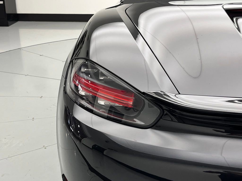 Certified 2024 Porsche 718 Boxster image 39