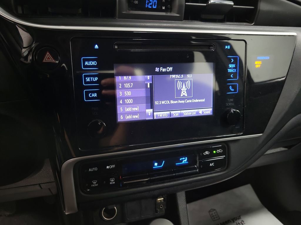 Used 2019 Toyota Corolla LE image 14