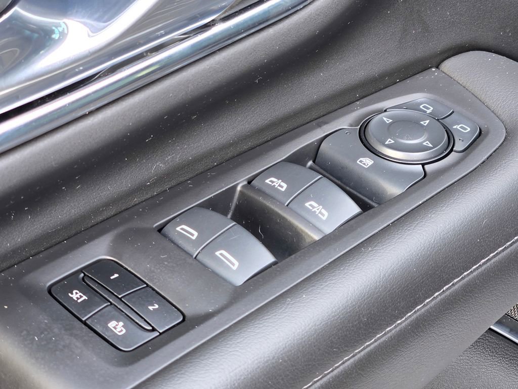 Used 2024 Chevrolet Tahoe LT image 33