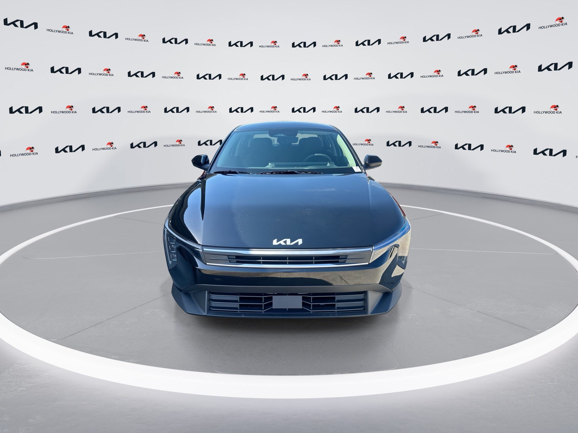 New 2027 Kia Seltos X-Line S w/ X-Line S Premium Package AWD/4WD image 3