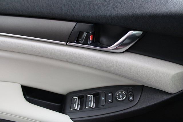 Used 2022 Honda Accord LX image 19