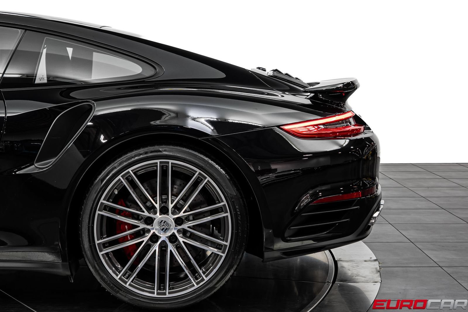 Used 2017 Porsche 911 Turbo AWD/4WD image 16