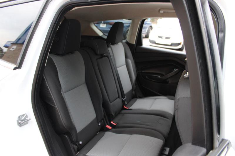 Used 2019 Ford Escape SE FWD image 13