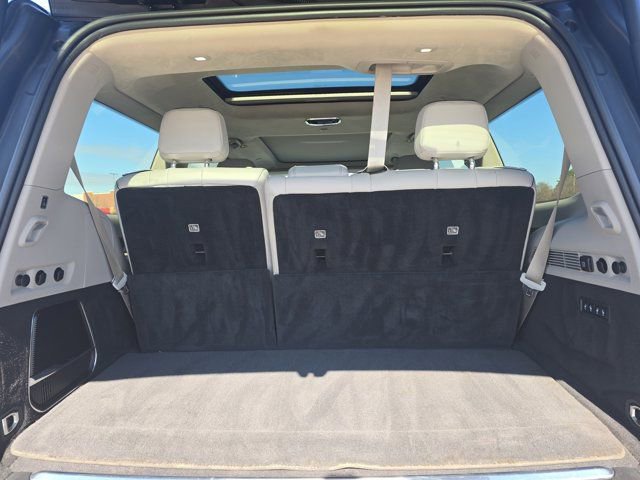 Used 2022 Jeep Grand Wagoneer Series II w/ Convenience Group III image 13