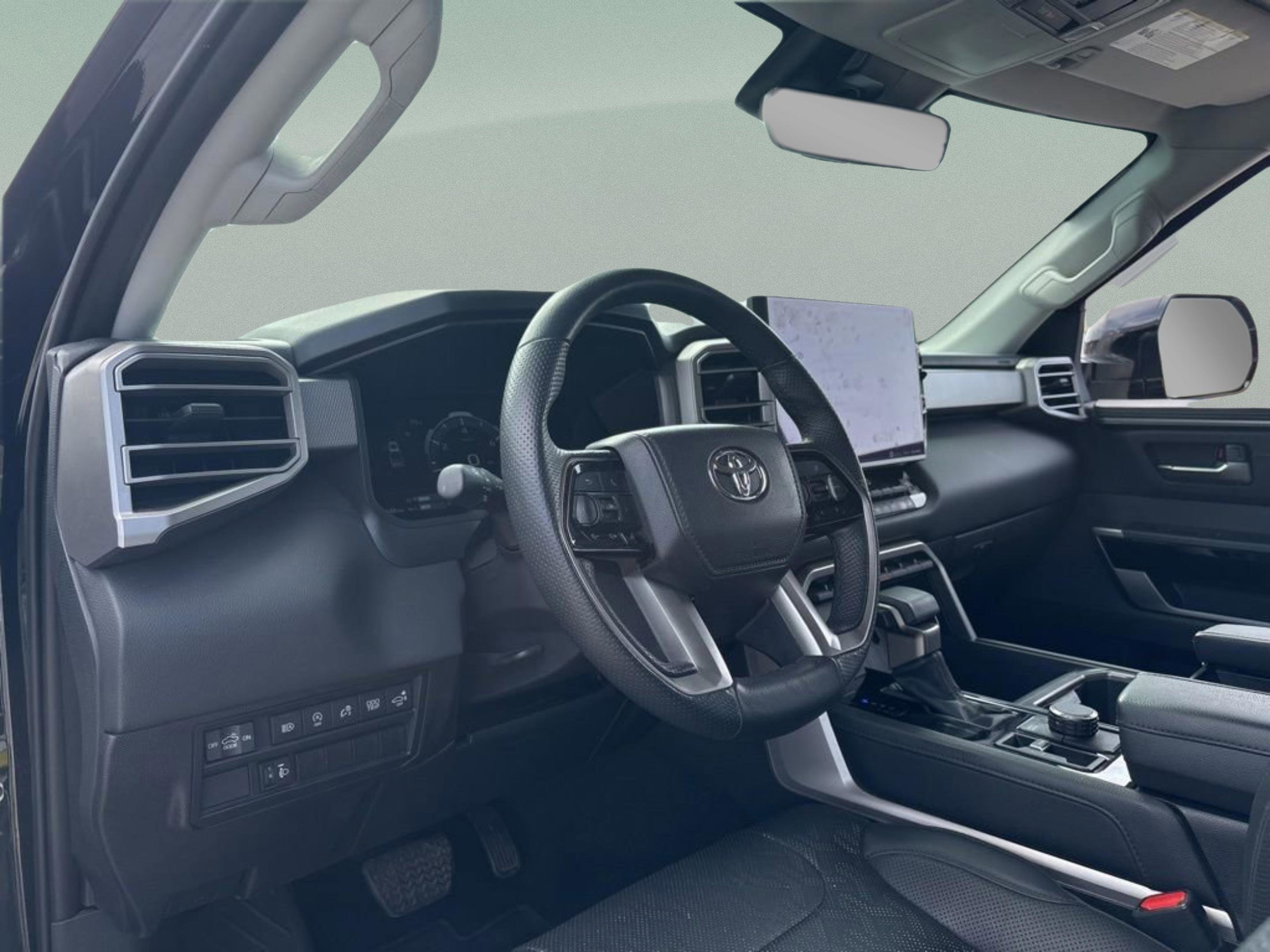 Used 2024 Toyota Tundra Limited image 24