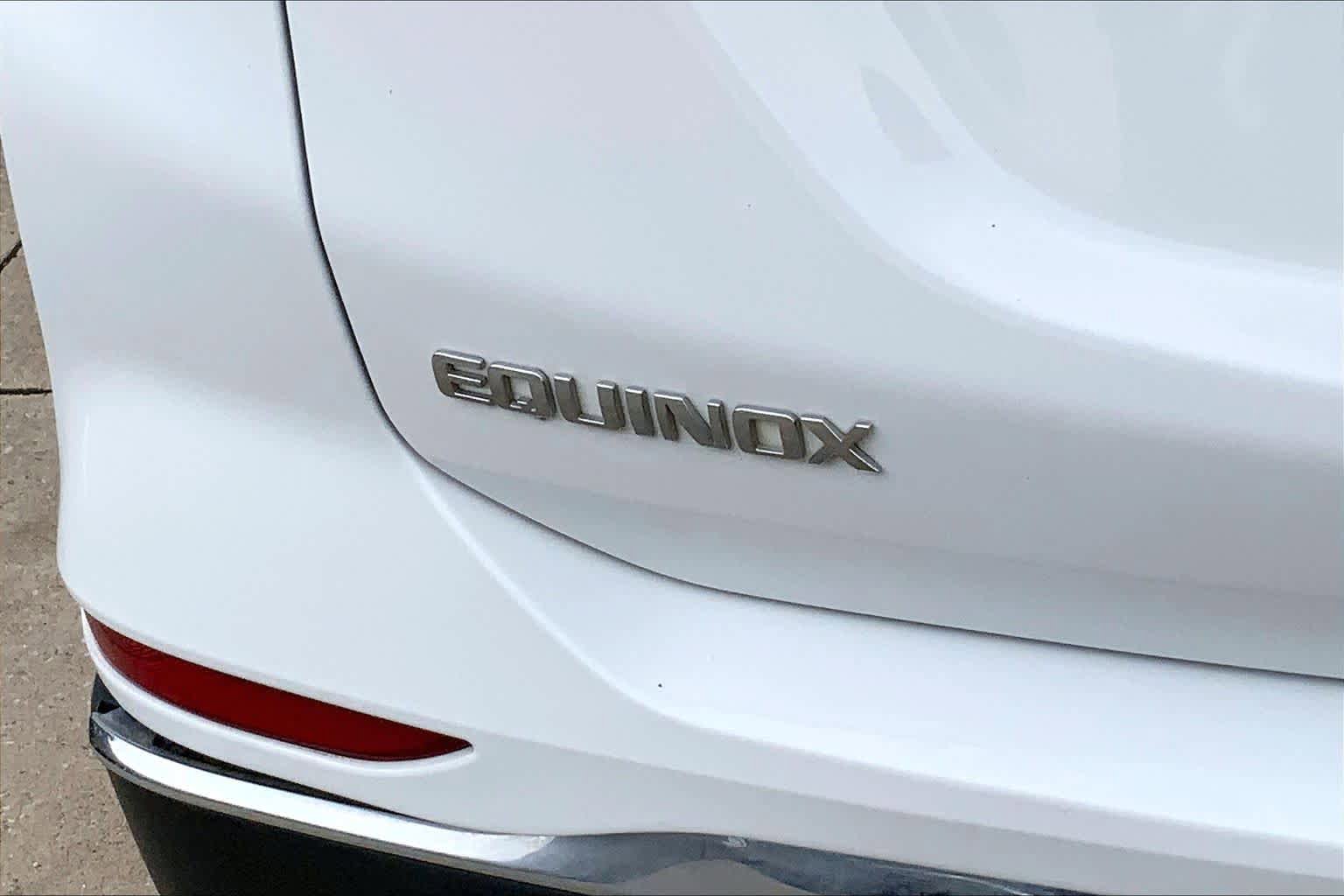 Used 2019 Chevrolet Equinox LT FWD image 25