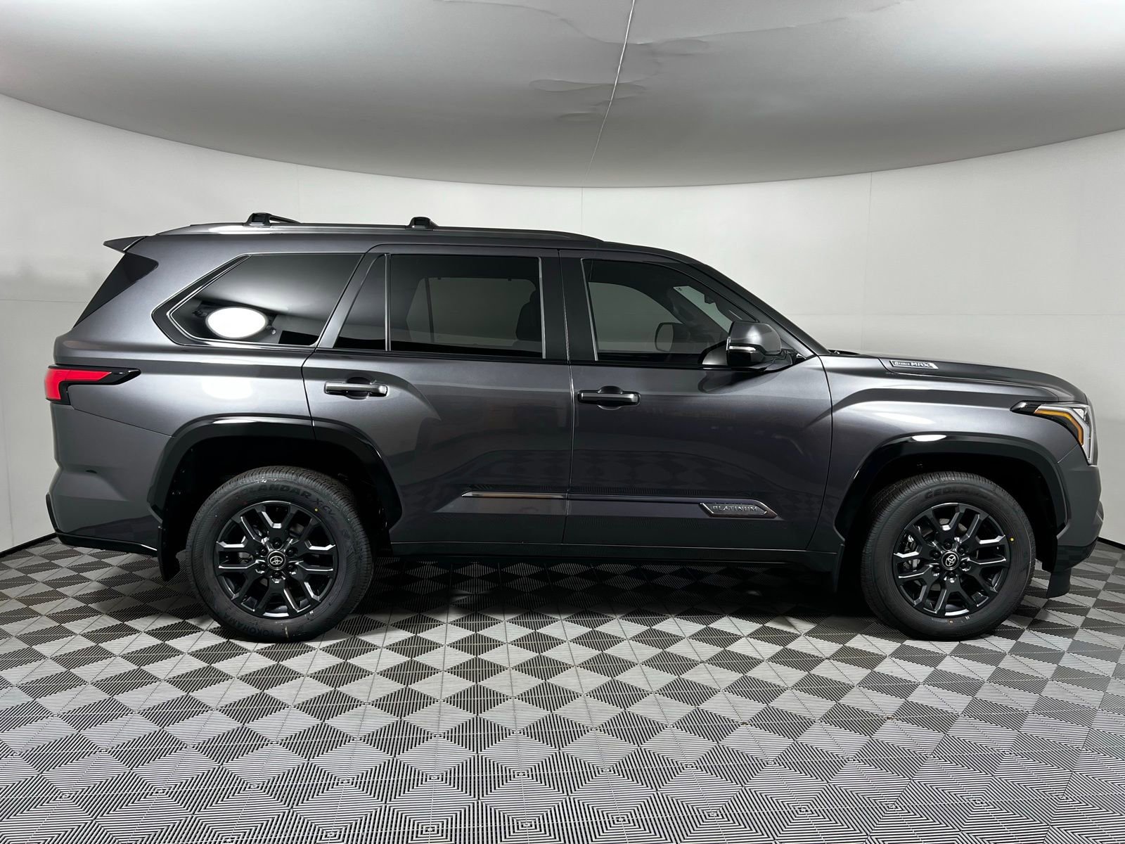 New 2026 Toyota Sequoia Platinum image 4