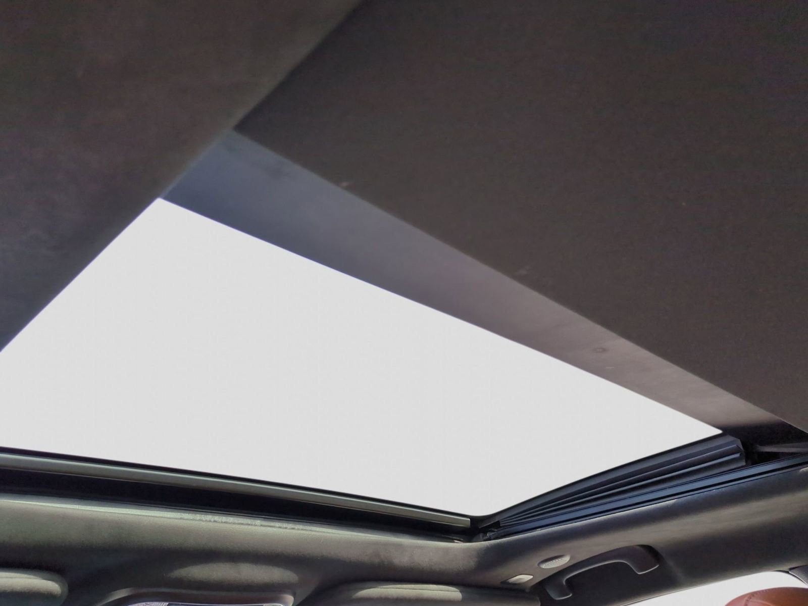 Used 2021 Jeep Grand Cherokee SRT image 24