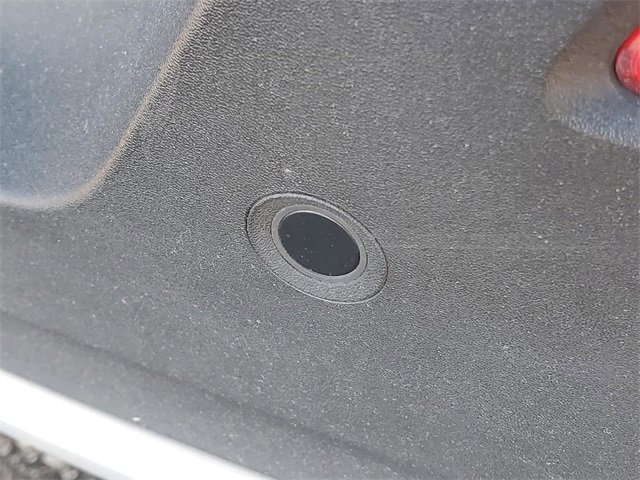 Certified 2025 Volvo XC40 B5 Core w/ Protection Package Premier image 9