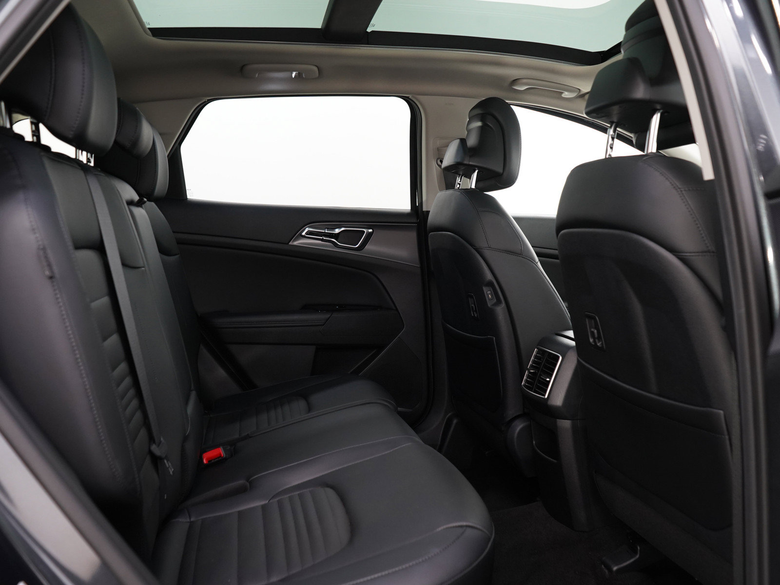 Used 2024 Kia Sportage SX AWD/4WD image 12