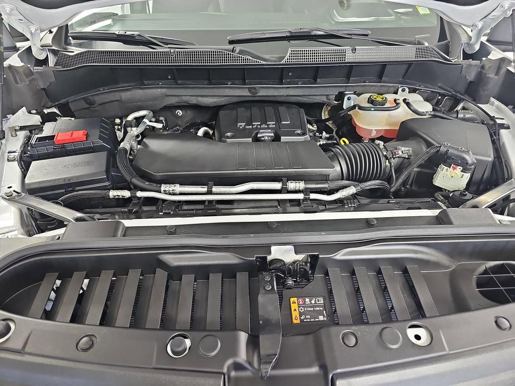 Certified 2024 Chevrolet Silverado 1500 LT AWD/4WD image 35