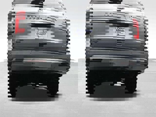 Used 2023 Ford Expedition Max XLT image 23