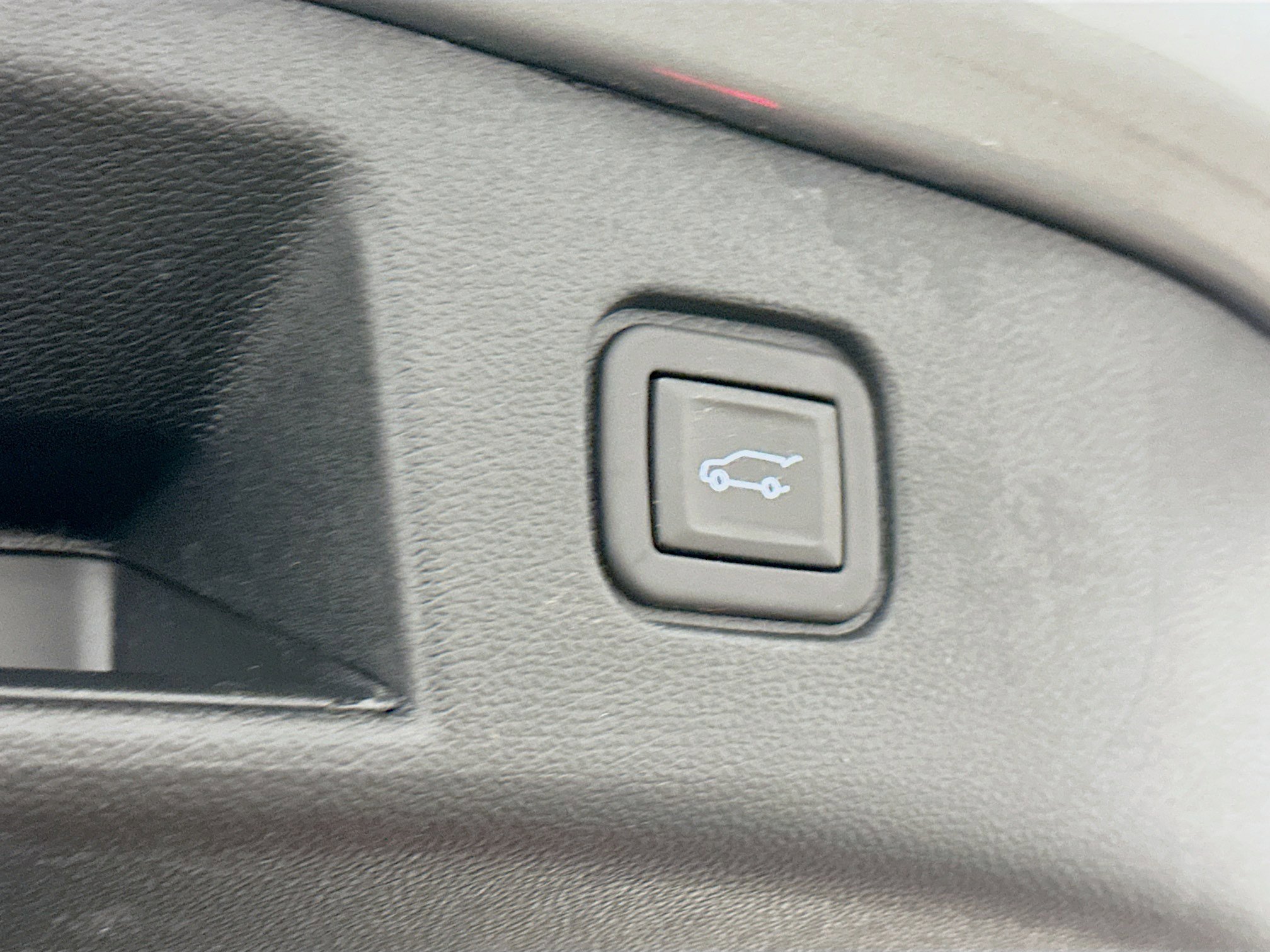 Used 2024 Chevrolet Blazer EV LT image 31