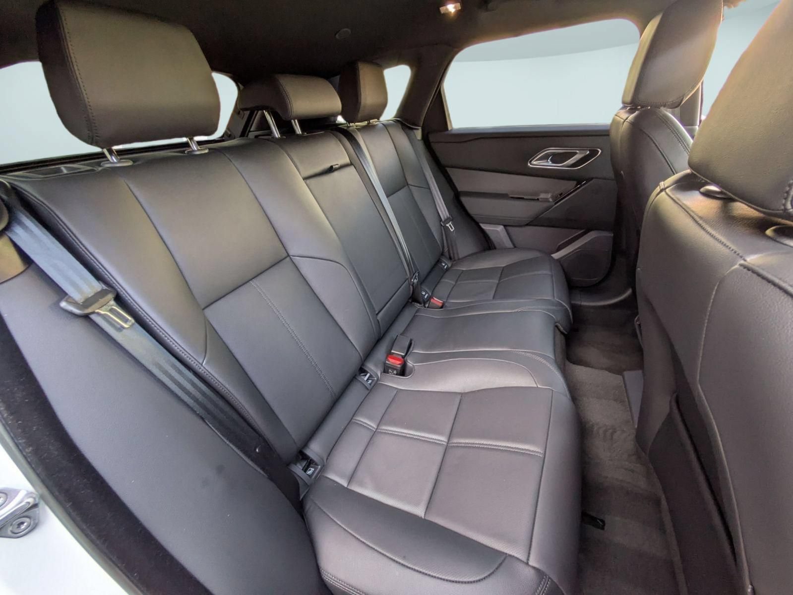 Used 2026 Land Rover Range Rover Velar S AWD/4WD image 28