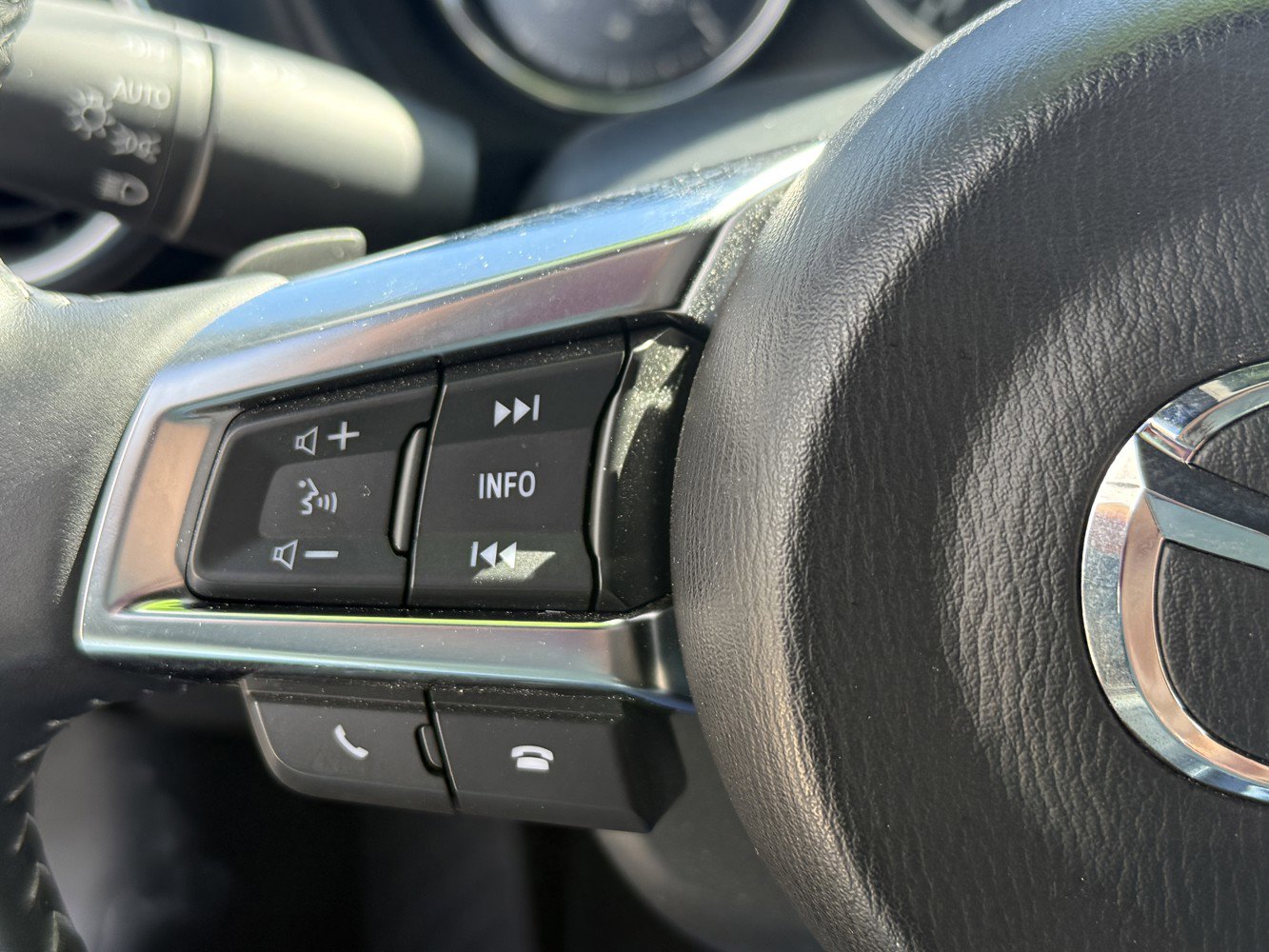 Used 2022 MAZDA MX-5 Miata RF Grand Touring w/ Weather Package image 16