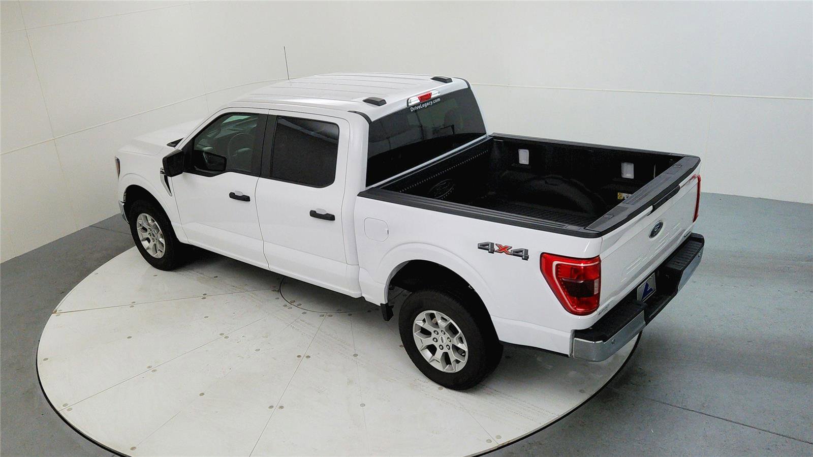 Used 2023 Ford F150 XLT image 14