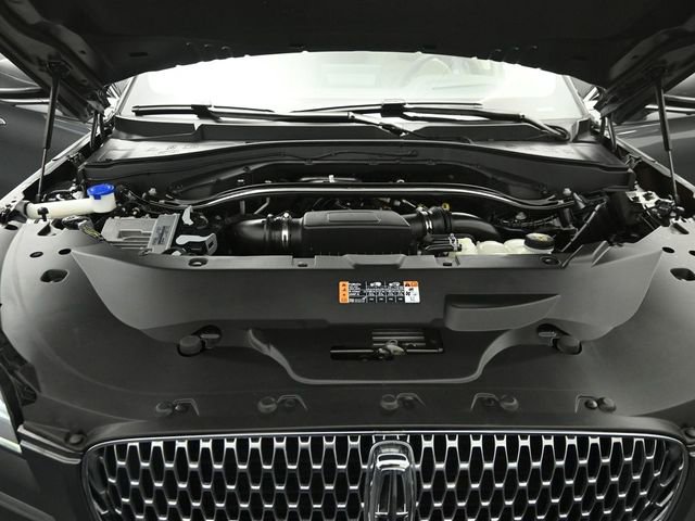 Used 2023 Lincoln Aviator Reserve w/ Equipment Group 201A image 31