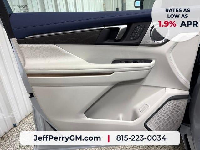 New 2026 Buick Enclave Avenir w/ Super Cruise Package AWD/4WD image 8