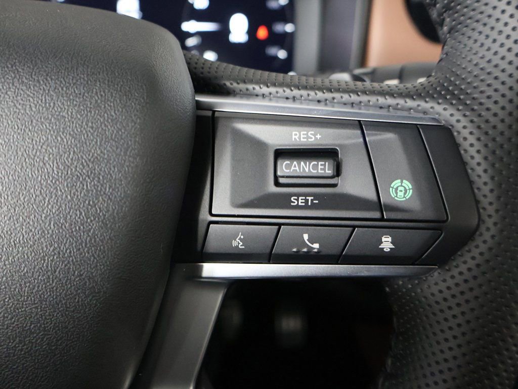 New 2025 Mitsubishi Outlander SEL image 48