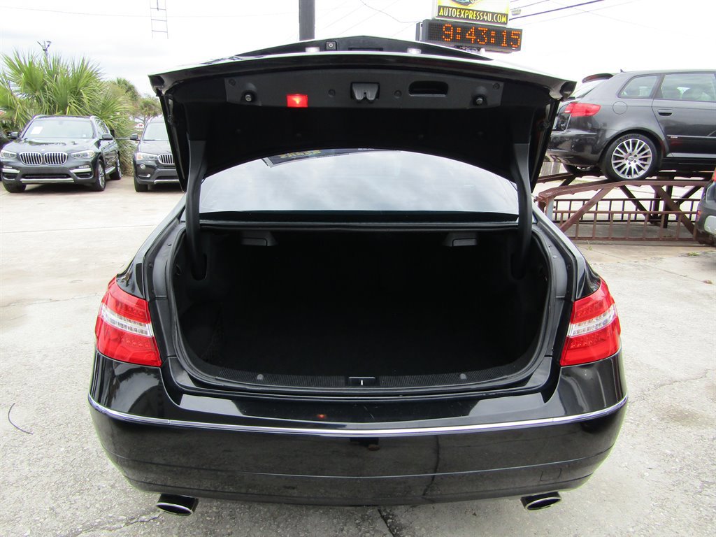 Used 2012 Mercedes-Benz E 350 Coupe image 7