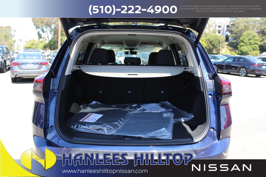New 2026 Nissan Rogue SV AWD/4WD image 10